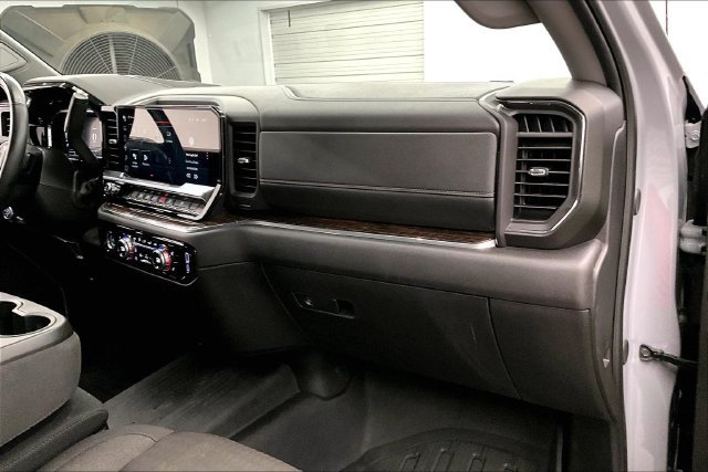 Used 2024 GMC Sierra 1500 Elevation AWD/4WD image 20