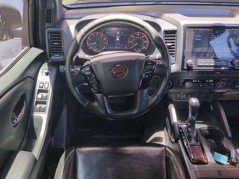 Used 2022 Nissan Frontier PRO-4X w/ Pro-4X Premium Package AWD/4WD image 18