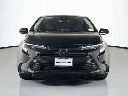 Used 2023 Toyota Corolla LE w/ Carpet Mat Package (TMS) FWD image 3