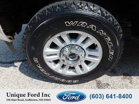 Used 2017 Ford F250 XLT w/ XLT Value Package image 11