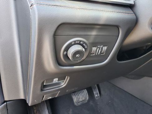 New 2026 Jeep Grand Cherokee Summit w/ Adv Protech Group IV image 9