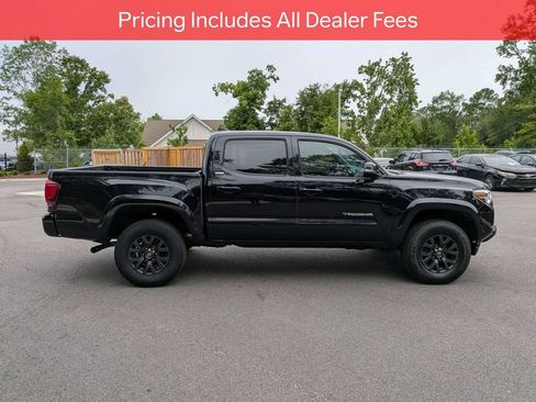 Certified 2022 Toyota Tacoma SR5 w/ Technology Package RWD image 4
