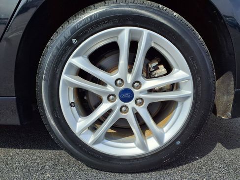 Used 2018 Ford Fusion S FWD image 31