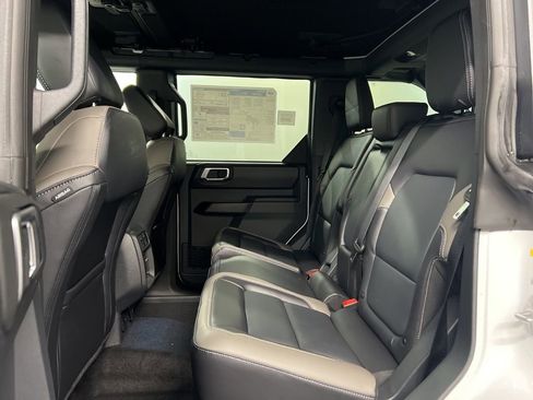 New 2026 Ford Bronco Outer Banks image 32