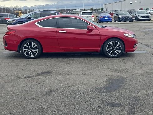 Used 2017 Honda Accord EX-L image 10