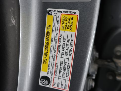 Used 2024 Chevrolet Silverado 2500 Custom w/ Custom Value Package image 54