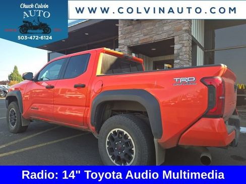 Used 2024 Toyota Tacoma TRD Off-Road w/ TRD Off Road Premium Package AWD/4WD image 5