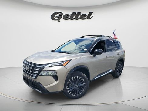 Used 2026 Nissan Rogue Platinum w/ Platinum Premium Package AWD/4WD image 1