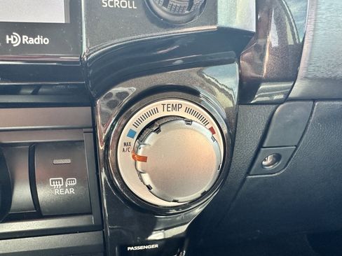 Used 2021 Toyota 4Runner TRD Off-Road Premium w/ Convenience Package (TMS) image 31