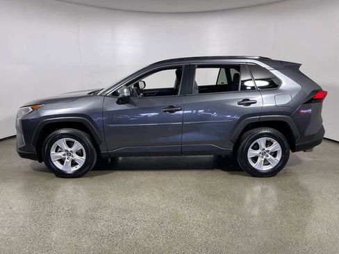Certified 2021 Toyota RAV4 XLE FWD image 6
