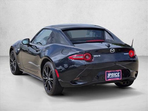 Used 2025 MAZDA MX-5 Miata RF Grand Touring RWD image 8