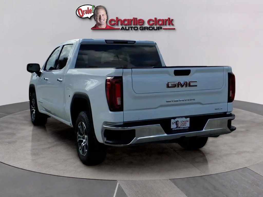 Used 2025 GMC Sierra 1500 SLT RWD image 3