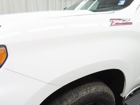 Used 2025 Chevrolet Silverado 1500 RST w/ Z71 Off-Road Package image 38