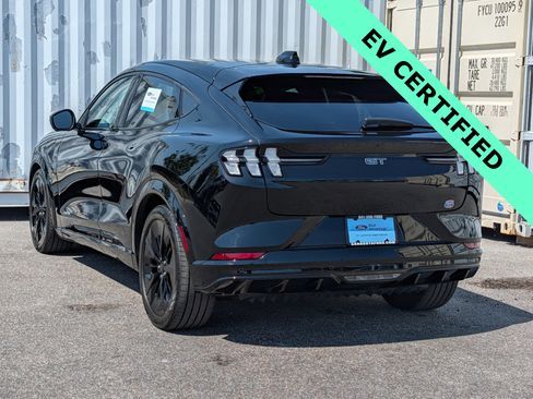 Certified 2025 Ford Mustang Mach-E GT image 6