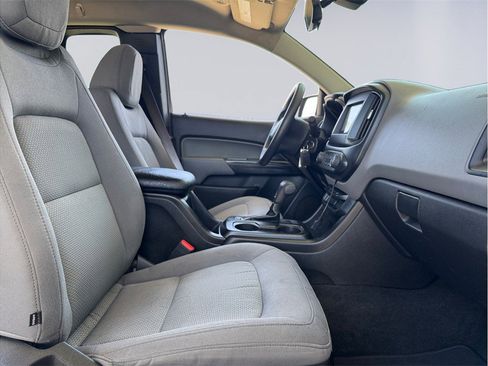 Used 2016 Chevrolet Colorado W/T w/ WT Convenience Package RWD image 17