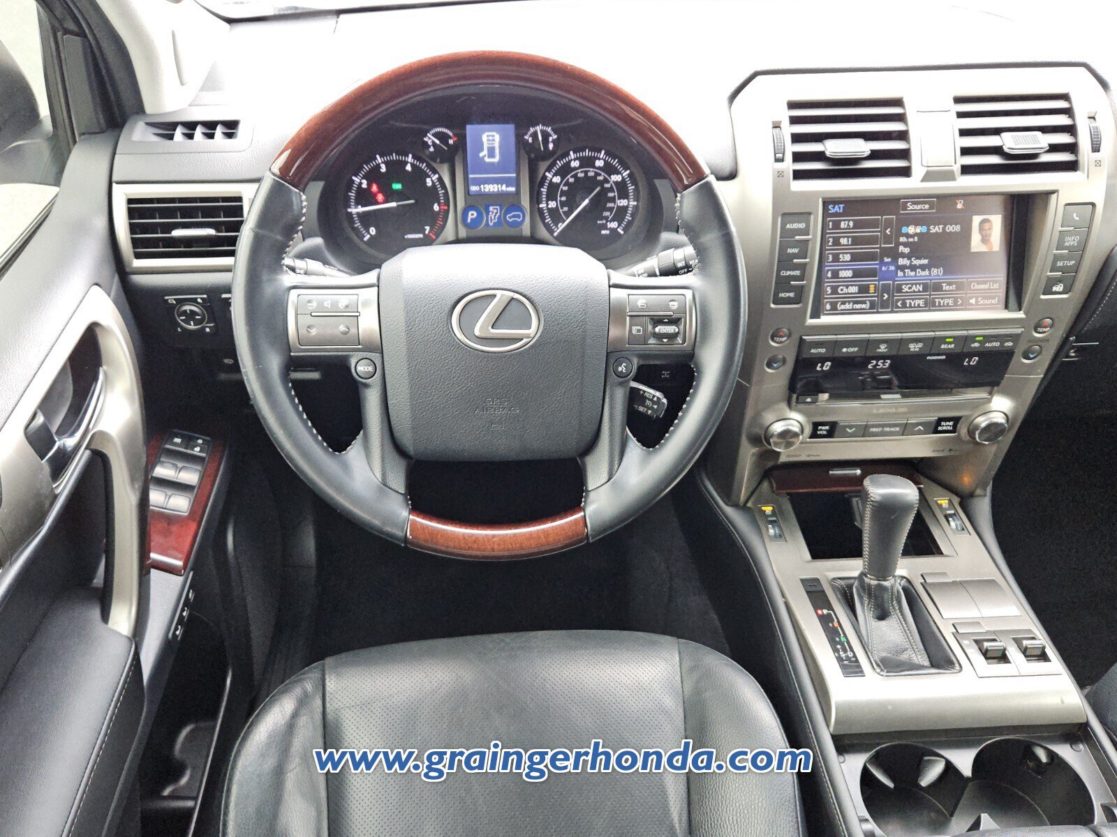 Used 2015 Lexus GX 460 w/ Premium Package AWD/4WD image 12