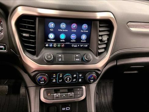 Used 2023 GMC Acadia Denali AWD/4WD image 30