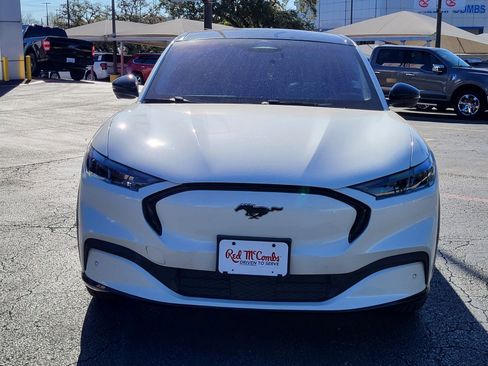 Certified 2024 Ford Mustang Mach-E Premium image 9