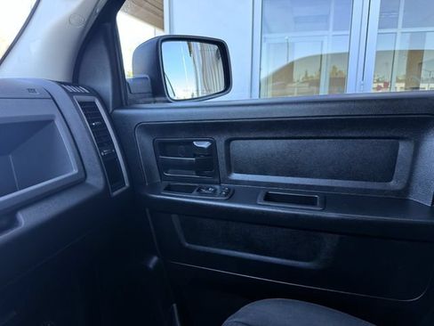 Used 2018 RAM 1500 Express w/ Black Ram 1500 Express Group RWD image 27