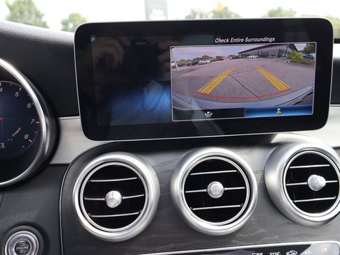 Used 2021 Mercedes-Benz C 300 Sedan image 36