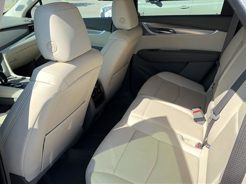 Used 2023 Cadillac XT5 Premium Luxury w/ LPO, Floor Liner Package AWD/4WD image 8