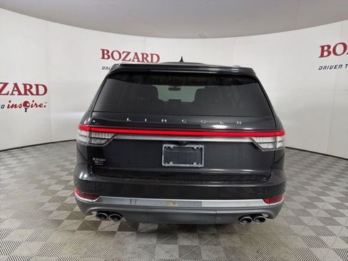Used 2020 Lincoln Aviator Reserve w/ Equipment Group 202A image 7