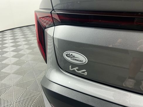 New 2025 Kia K4 LXS image 5