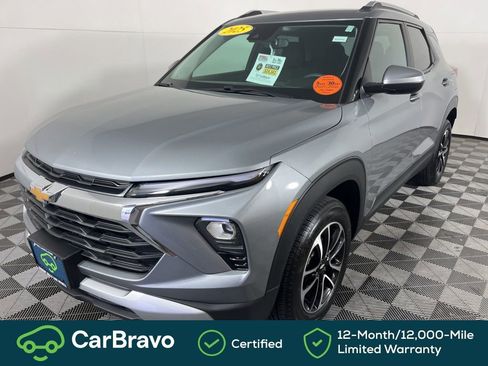 Certified 2025 Chevrolet TrailBlazer LT AWD/4WD image 11