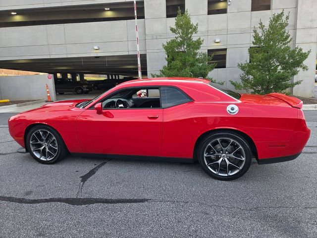 Used 2022 Dodge Challenger GT RWD image 4