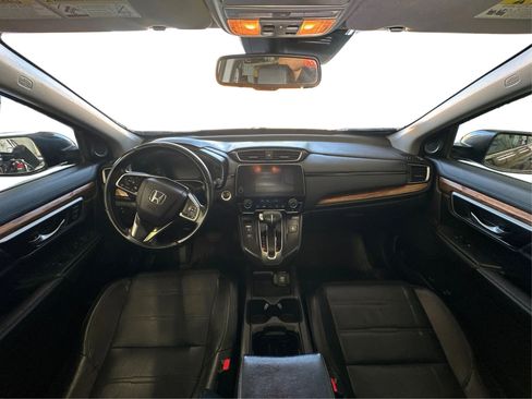 Used 2018 Honda CR-V Touring image 11