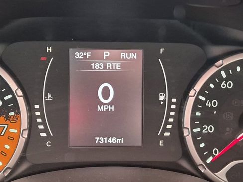 Used 2015 Jeep Renegade Latitude w/ Popular Equipment Group image 14