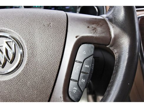 Used 2016 Buick Enclave Premium w/ Experience Buick Package FWD image 19