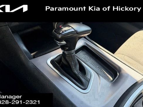 Used 2023 Dodge Charger SXT image 11