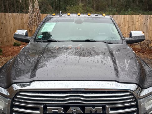 Used 2020 RAM 2500 Laramie image 21