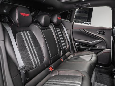 New 2026 Aston Martin DBX 707 image 19