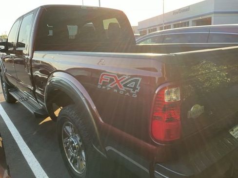 Used 2015 Ford F250 King Ranch w/ FX4 Off-Road Package AWD/4WD image 9