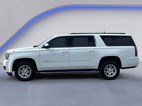 Used 2019 GMC Yukon XL SLT AWD/4WD image 8