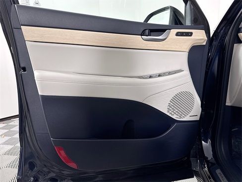 Used 2025 Hyundai Palisade Limited image 13
