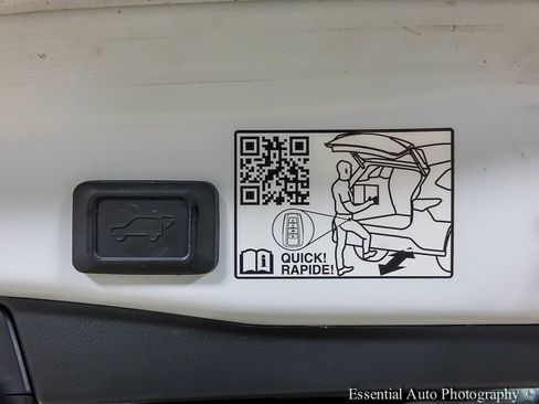 Used 2023 Toyota RAV4 XSE image 23