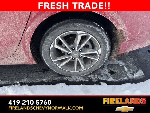 Used 2023 Kia Forte LXS image 16