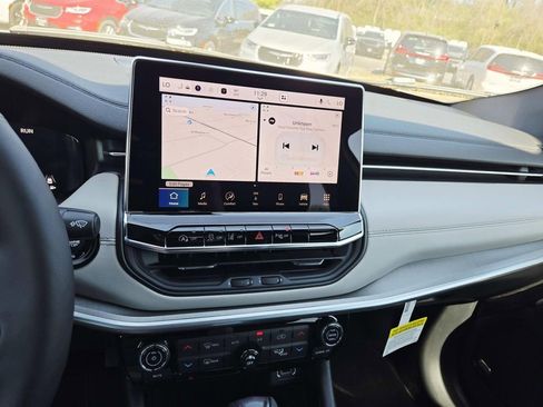 New 2026 Jeep Compass Limited w/ Sun, Sound & Navigation Group image 21