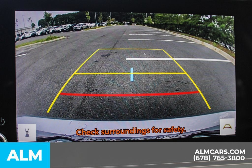 Used 2025 Toyota Camry LE FWD image 31
