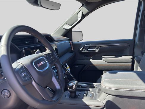 New 2026 GMC Sierra 1500 AT4 w/ AT4 Premium Package image 15