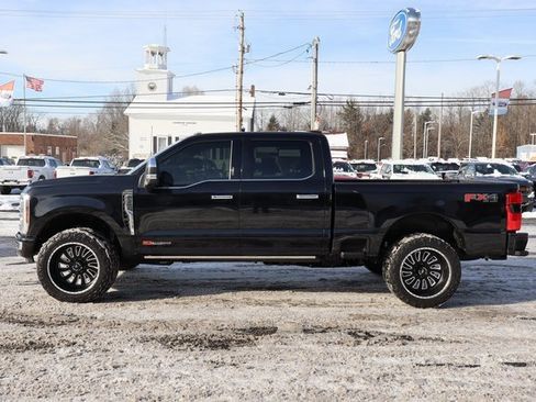 Used 2024 Ford F350 Platinum image 17