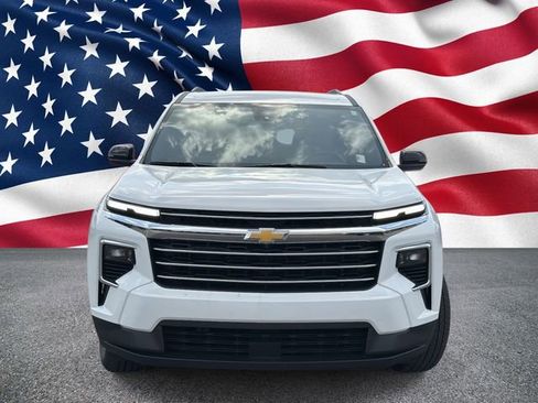 Used 2024 Chevrolet Traverse LT w/ LPO, Floor Liner Package image 3