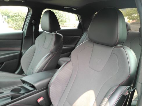 Used 2023 Hyundai Elantra N Line FWD image 12