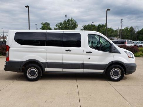 Used 2018 Ford Transit 150 XL RWD image 7