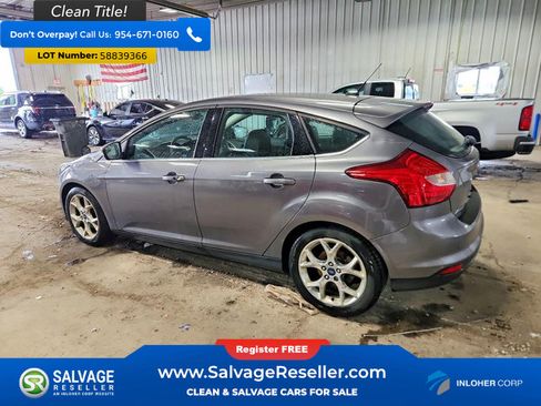 Used 2013 Ford Focus Titanium FWD image 3
