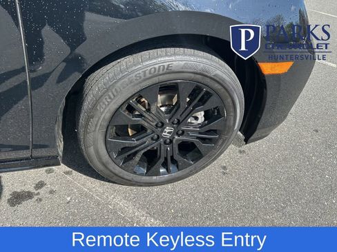 Used 2025 Honda Odyssey Sport-L image 5