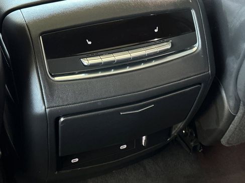 Used 2023 Cadillac Escalade Premium Luxury RWD image 15